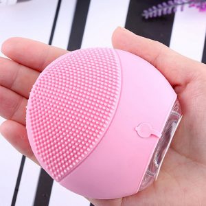 Forever pure – Električni čistilec za kožo 03