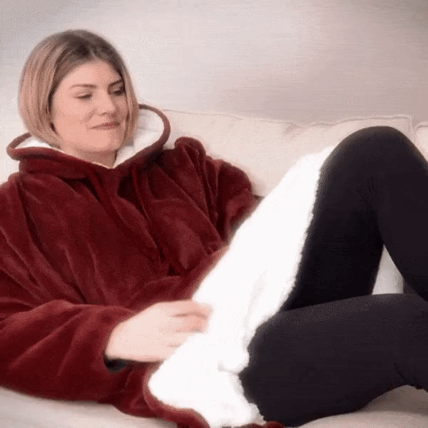 BLANKY – Polstrovaný sveter a deka v jednom 02