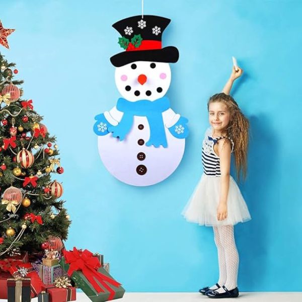 CHRISTMAS SNOWMAN – Plstený snehuliak s odnímateľnými ozdobami (50 x 100 cm) slider